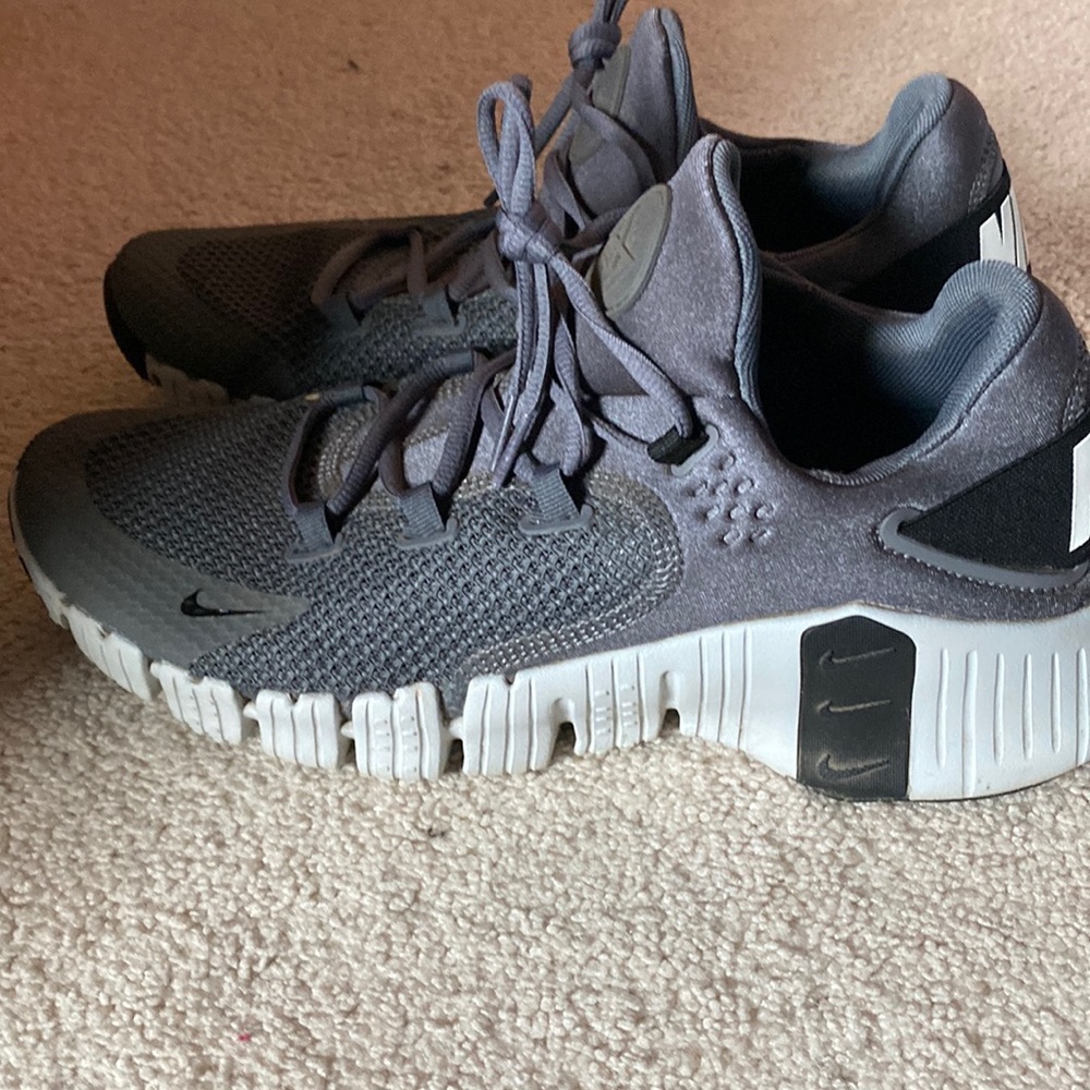 Nike shoes